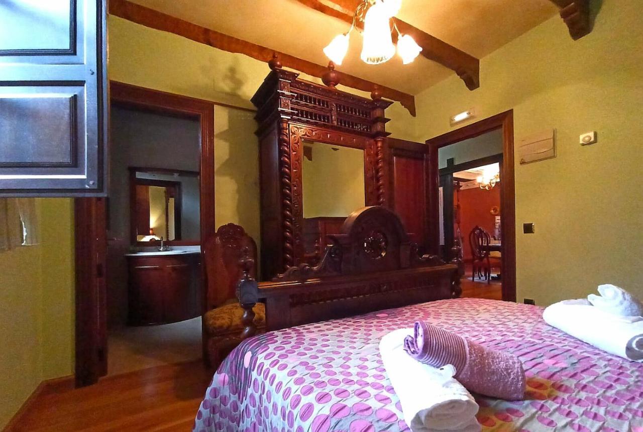 Palacio Del Conde De Rebolledo Villaviciosa de la Ribera Extérieur photo