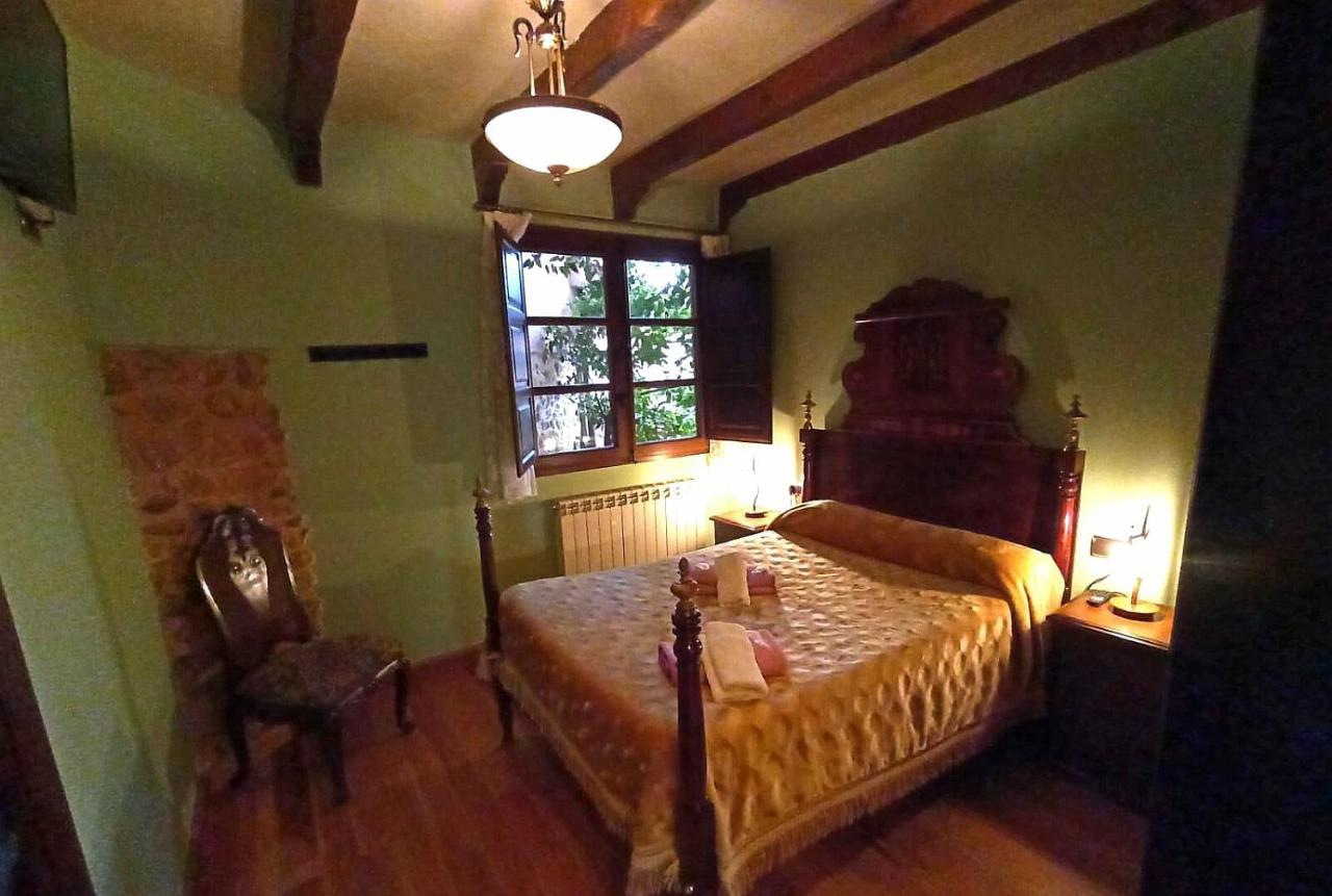 Palacio Del Conde De Rebolledo Villaviciosa de la Ribera Extérieur photo