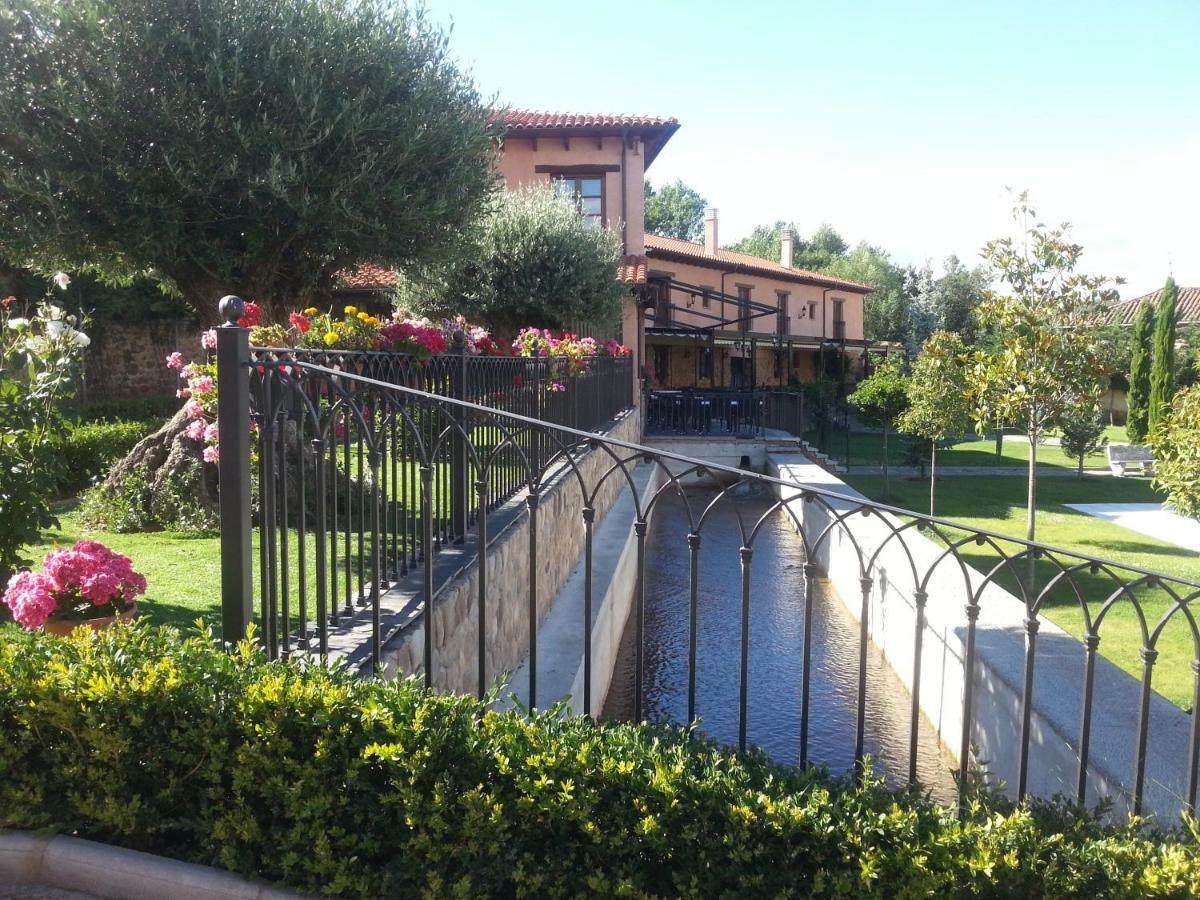 Palacio Del Conde De Rebolledo Villaviciosa de la Ribera Extérieur photo